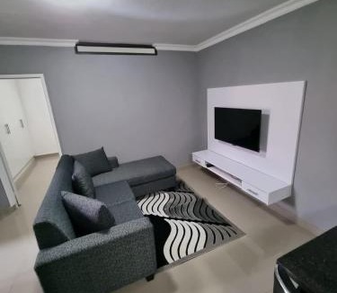 Bluff Apartment | CONDO VILLAS ON MARINE DRIVE