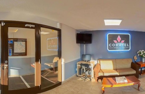 Hastings Hotel | Coratel Inn & Suites by Jasper Hastings - 1 King Bed Non Smoking