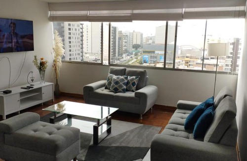 Miraflores Apartment | Corazón de miraflores