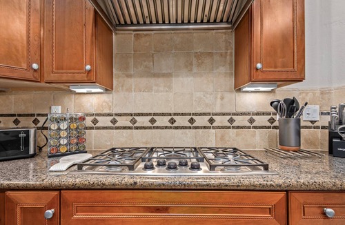 Corte Bella House | Corte Bella Golf Course Views! Heated Pool, Private Casita! Small Dog Friendly.