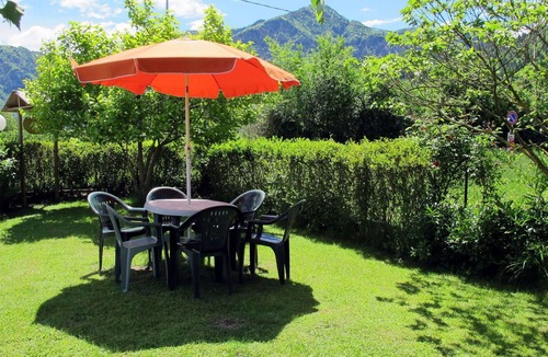 Caldonazzo Apartment | Cosy apartment for 5 people with WIFI, TV, patio, pets allowed, panoramic view and parking