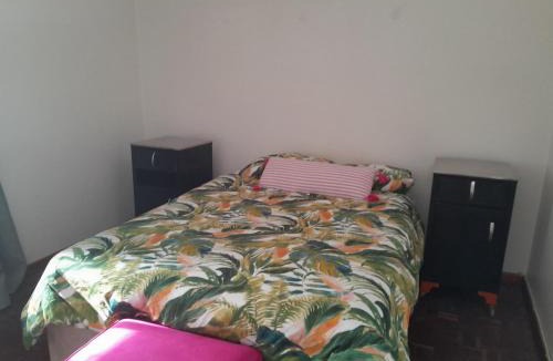 Queensburgh Bed & Breakfast | Cosmic Retreat - Family Guest Home