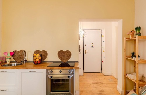 Arco Apartment | Cosy apartment for 4 people with WIFI, TV, pets allowed and parking