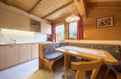San Leonardo in Passiria Apartment | Cosy Holiday Apartment "Haus Hubertus - 6" with Mountain View & Wi-Fi