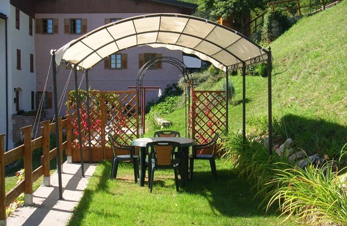 Cavedago Apartment | Country house in the Adamello Brenta