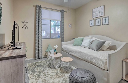 Parkwood Ranch Condo | Coyote Landing Condo w/ Private Patio & Grill