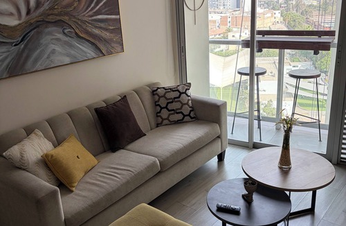 Santiago de Surco Apartment | Cozy 2-bedroom apartment in Santiago de Surco with WiFi