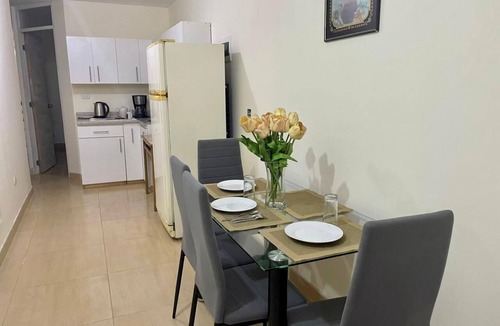 San Martin de Porres Apartment | cozy 2-bedroom apartment in lively Lima near local hotspots