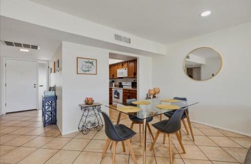Golden Hills House | Cozy 2 bedroom Condo with Golf Course views