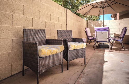 Tempe House | Cozy 3BR 2.5BA Tempe Retreat with Private Patio Master Suite Balcony Near ASU