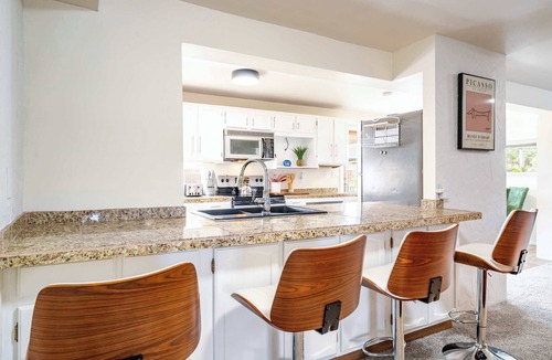 Tucson House | Cozy 3BR Home with Mtn Views & Pool, Near Trails