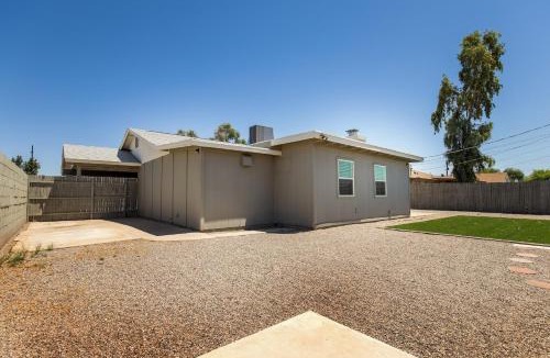 Alhambra Apartment | Cozy 3BR House Near Attractions & Shopping