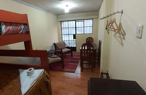 Los Olivos House | Cozy and Comfortable Place near the airport!