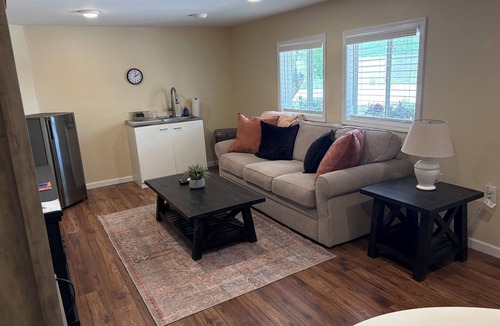 A-M Ranch Apartment | Cozy apartment in Cave Creek on quiet one acre lot with private entrance.