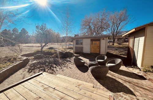 Flagstaff Cottage | Cozy Boho Mid Century Cottage
