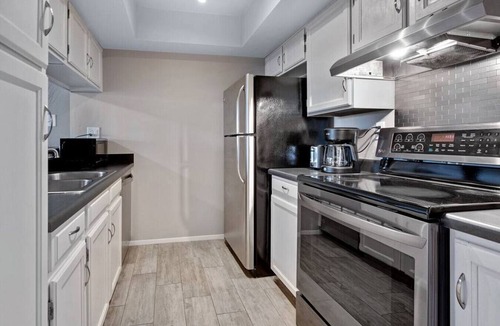 Mesa Grande Condo | Cozy Cubs Condo Walking Distance Cubs Stadium