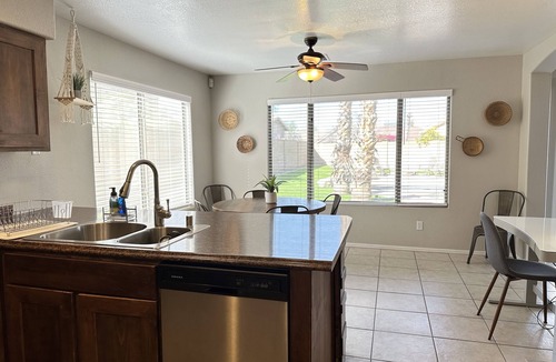 Kingswood Parke House | Cozy getaway home w/POOL and GREAT location!