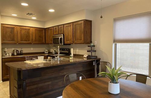 Kingswood Parke House | Cozy getaway home w/POOL and GREAT location!
