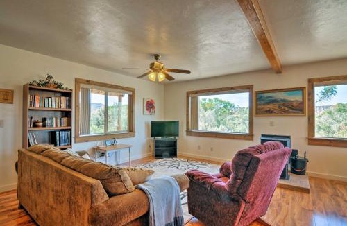 Henrieville House | Cozy Henrieville Cabin: 18 Mi to Bryce Canyon NP!