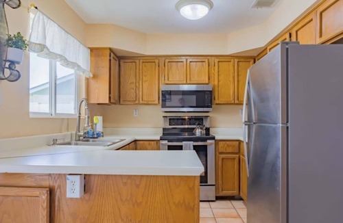 Deer Valley Estates Apartment | Cozy house with open backyard near hiking trails
