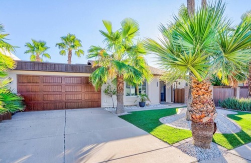 Scottsdale House | Cozy Scottsdale Home! 30+ Day Discount!