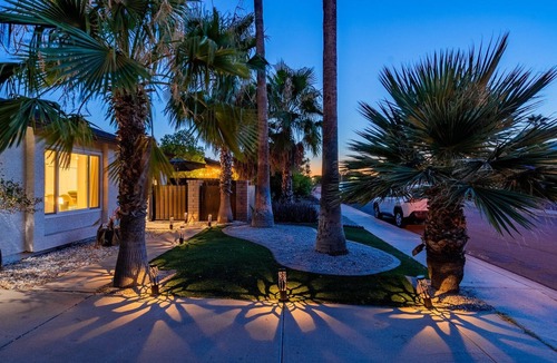 Scottsdale House | Cozy Scottsdale Home! 30+ Day Discount!