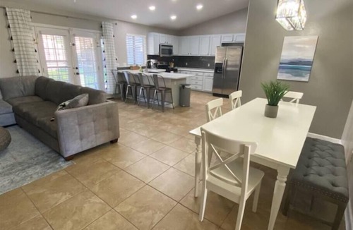Springer Ranch House | Cozy Spacious House, Pool/Spa Heater w/fee, Firepit