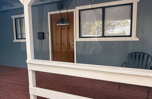 Flagstaff Apartment | Cozy studio in beautiful Flagstaff with cool AC for your stay