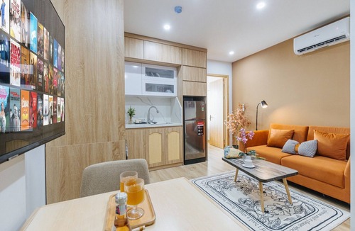 Nhat Tan Apartment | Crescendo Urban Stay
