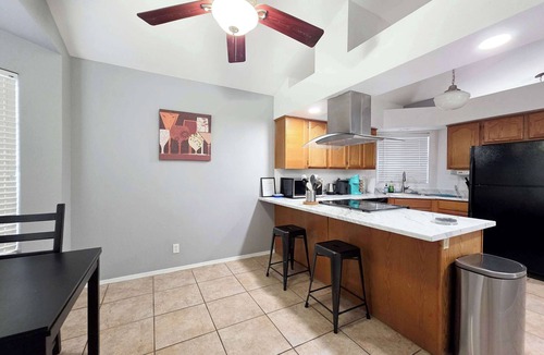 Chandler House | Cute! Single-Story Home in Chandler - Entire House