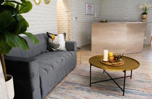 Newcastle House | Darosan Guesthouse