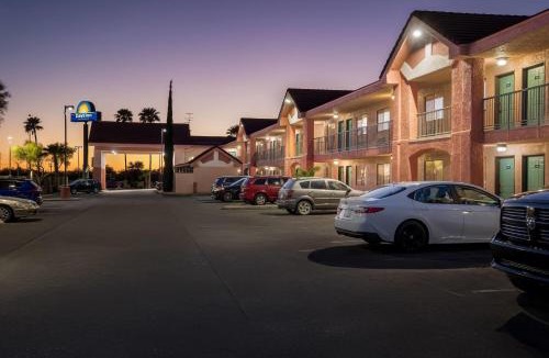 Tucson Hotel | Days Inn by Wyndham Tucson Airport