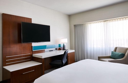 Mesa Hotel | Delta Hotels by Marriott Phoenix Mesa
