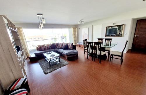 San Francisco de Asis Apartment | Departamento Amplio y Centrico en Arequipa