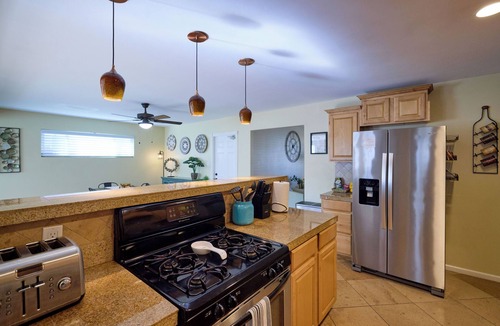 Papago Parkway House | Desert Dream Home Near Old Town, Dogs Welcome!
