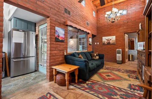 Tucson House | Desert Dreams:Winter in the West! Mins to downtown