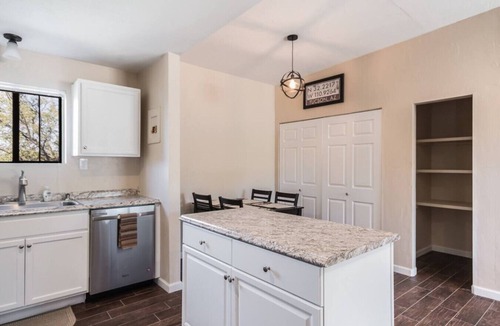 Saguaro Shadows House | Desert Getaway 2 Bedroom Guest House