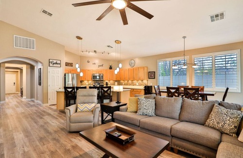 Litchfield Park House | Desert Lynx 1 3 Bedrooms, 3 Full Baths, Beautiful Pool, Litchfield Park