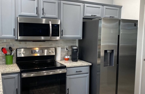 Rancho Vistoso Condo | Desert Oasis Casita Just Steps from the Heated Pool & Spa – Oro Valley retreat!