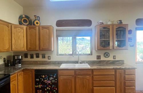 Tucson House | Desert Oasis Near the City