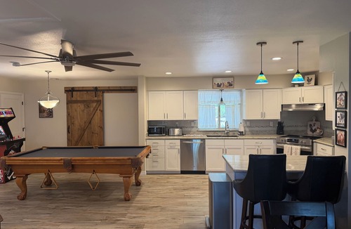 County Island House | Desert Oasis w/Pool, Spa, Putting Green & More!