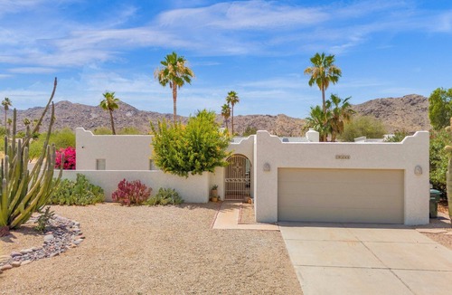 Spanish Mountain Estates House | Desert Skies: FREE HEATED Pool, Hiking, Mountain Views + Adventure Gear Included