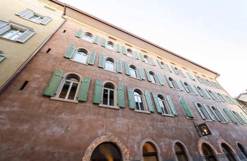 Trento Old Town Apartment | Dimora Tra le Mura