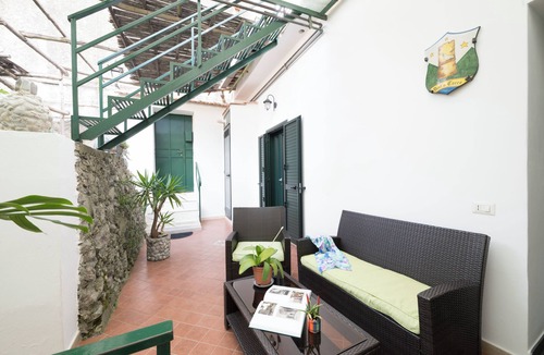 Pontone Bed & Breakfast | Dint' a Torre Bed & Breakfast