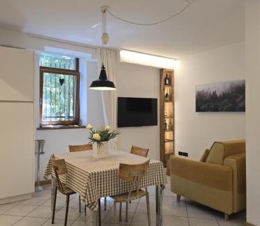 Pergine Valsugana Apartment | Dolomiten Lounge - moderno con parcheggio privato