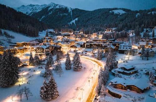 Campo Carlo Magno Apartment | Dolomiti - Trilocale tipico a 5 minuti dalle piste