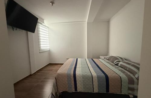 Lima House | Dormitorio matrimonial 03