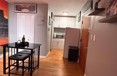 Leather District Apartment | Downtown Boston Famous Nightlife Central Location