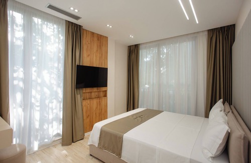 Shkoder Hotel | DownTown Hotel