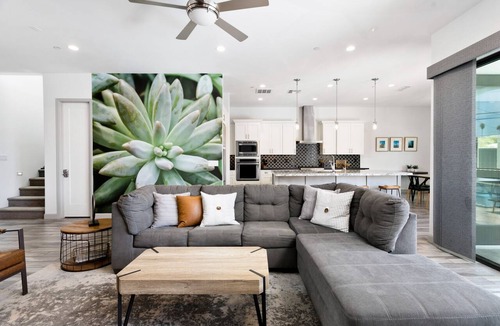 Southwest Village House | Dream Pool/Spa/Patio/Firepit/Spacious/Walk to Old Town